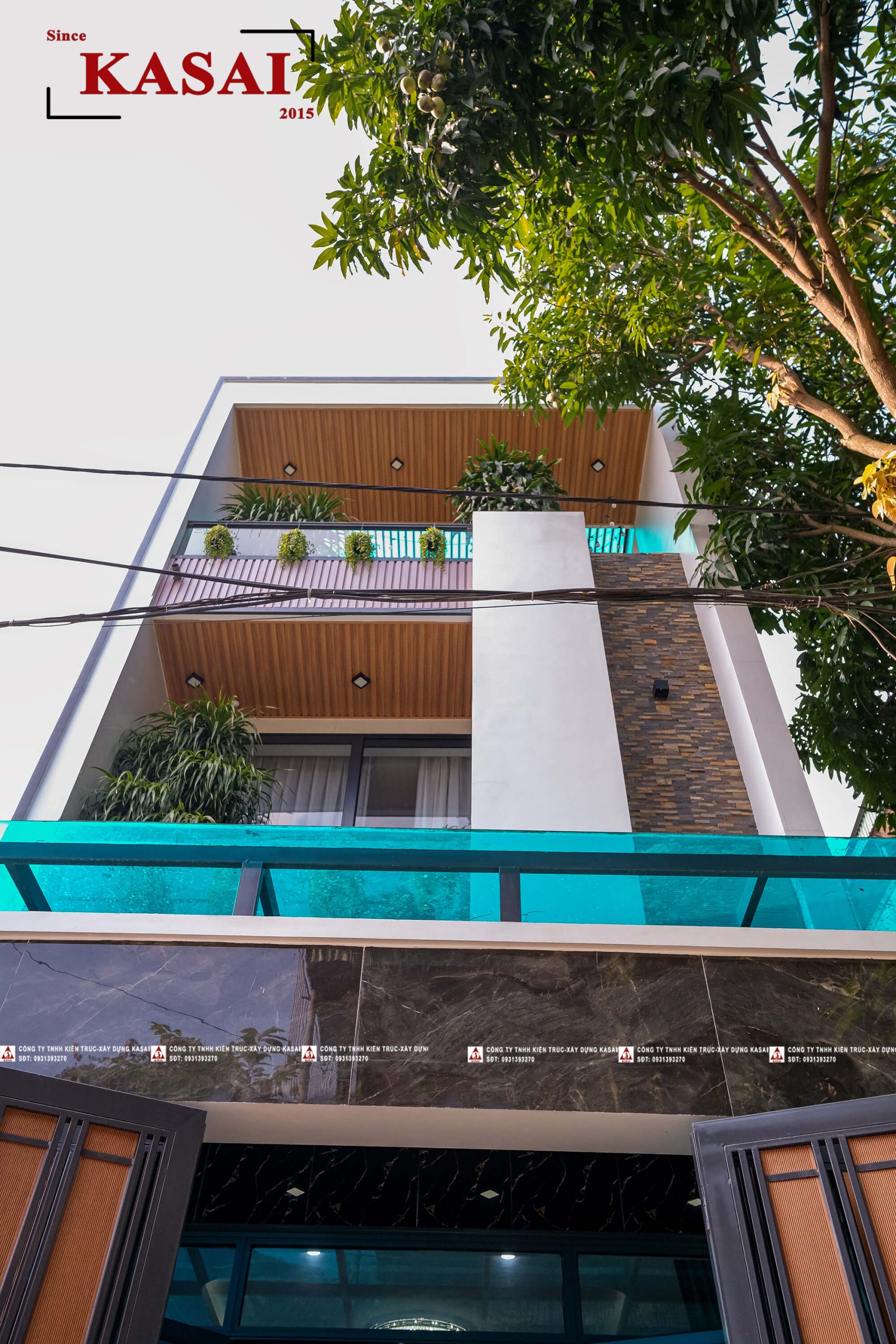 Mặt tiền nhà 3 tầng mái bằng
