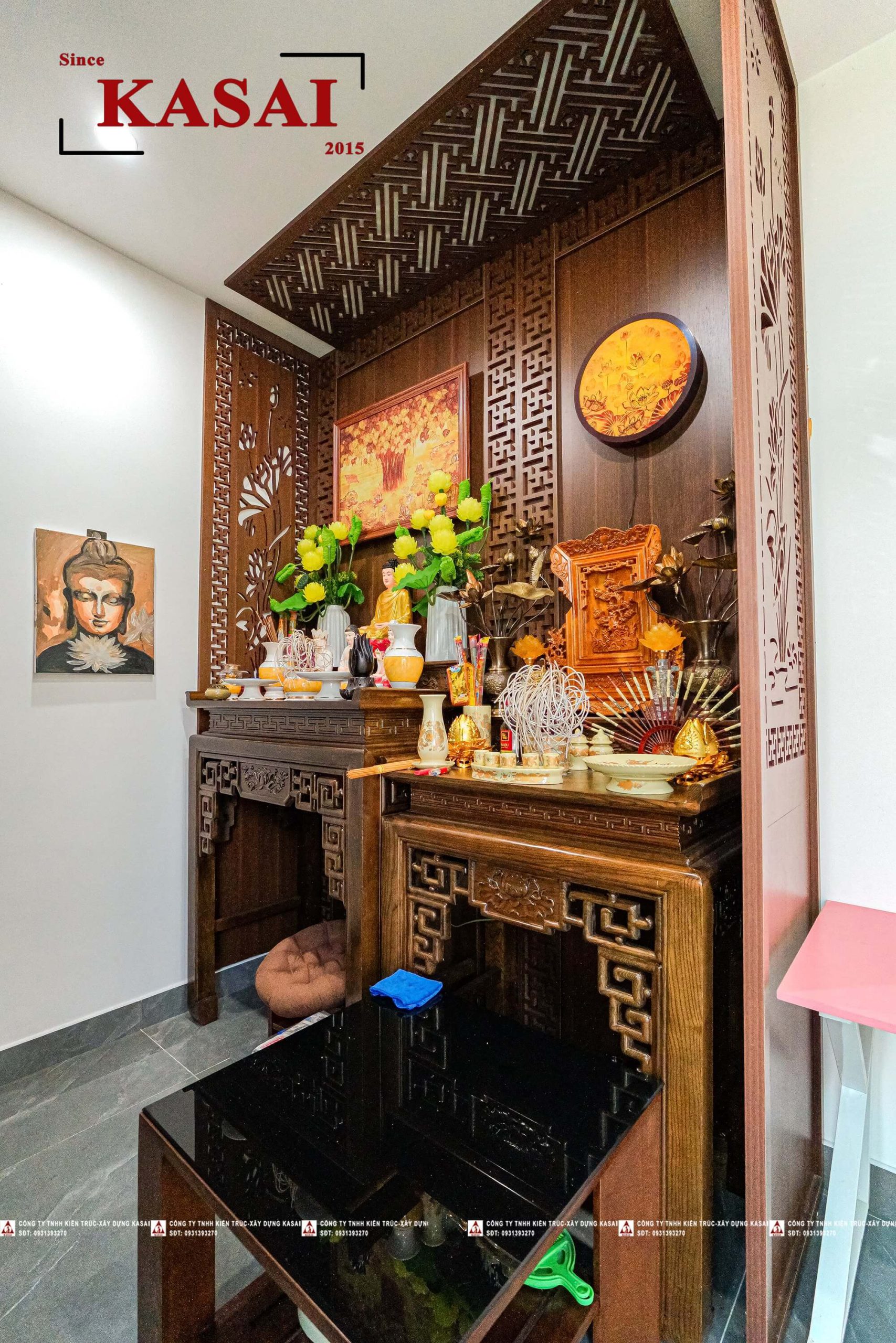 Phòng thờ nhà 3 tầng mái bằng