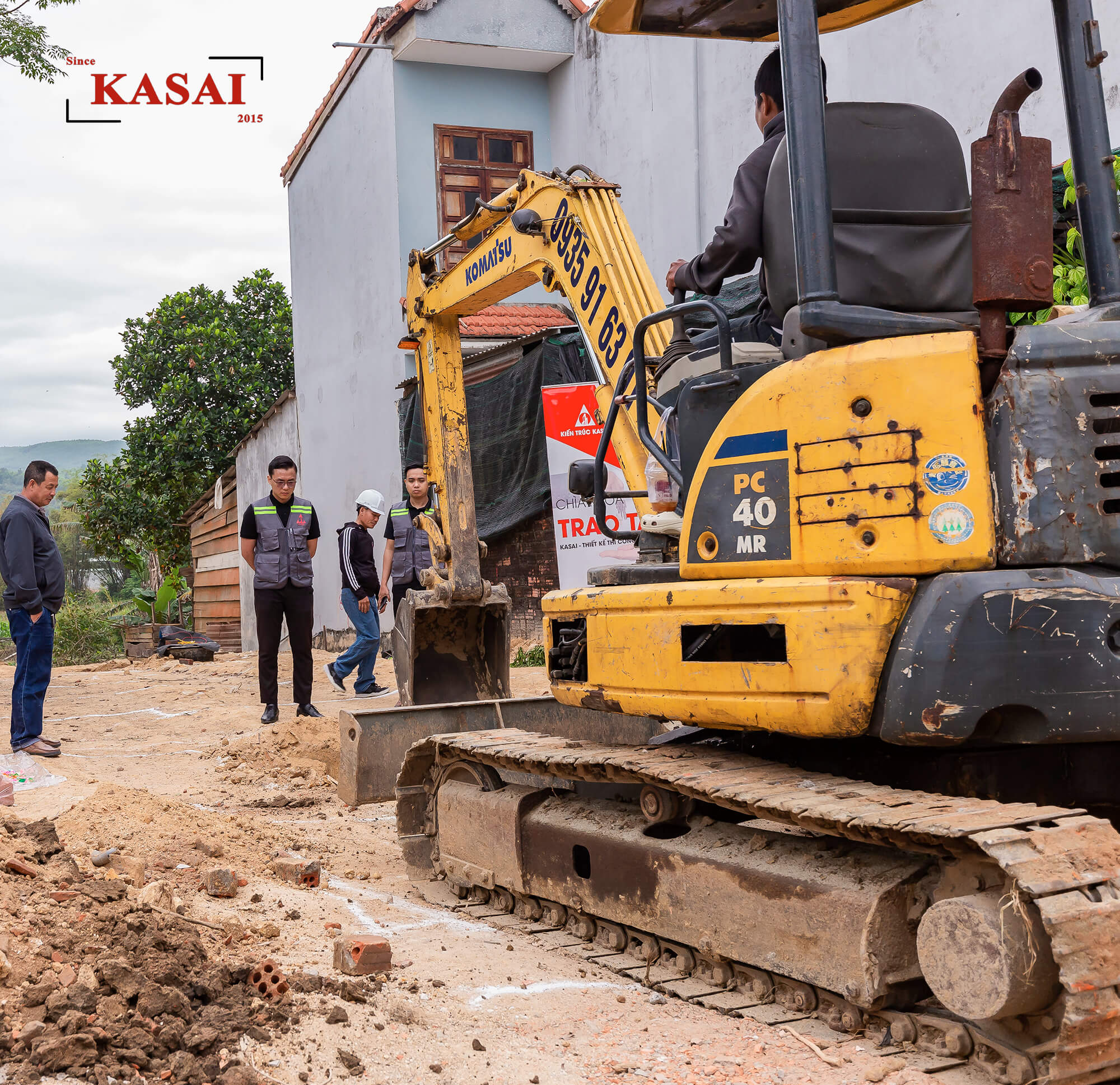 Chuẩn bị mặt bằng ép cọc