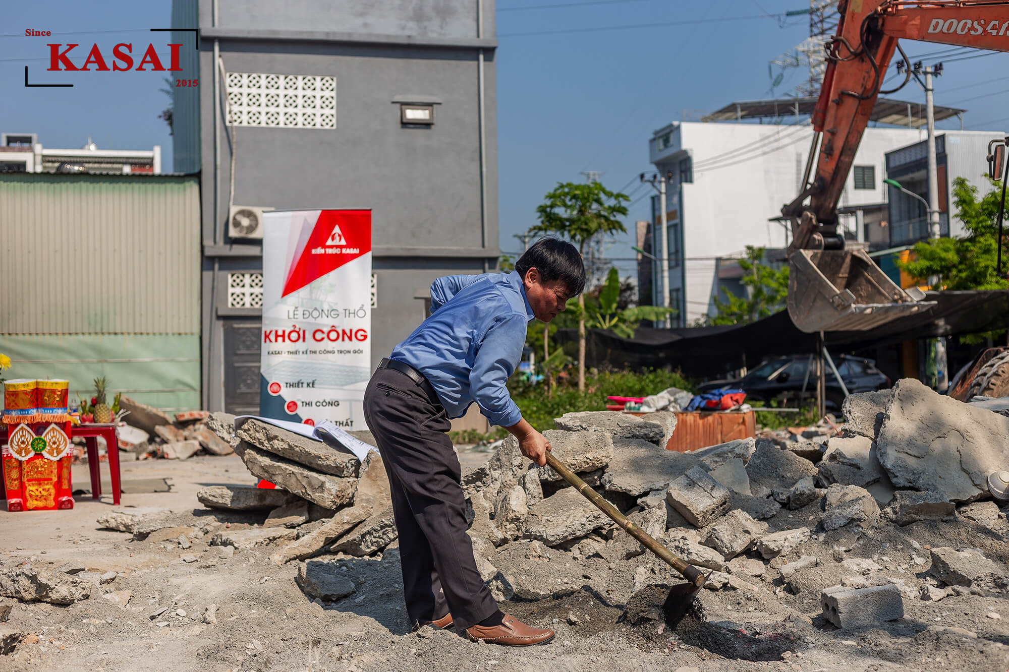 Cách cuốc đất động thổ xây nhà
