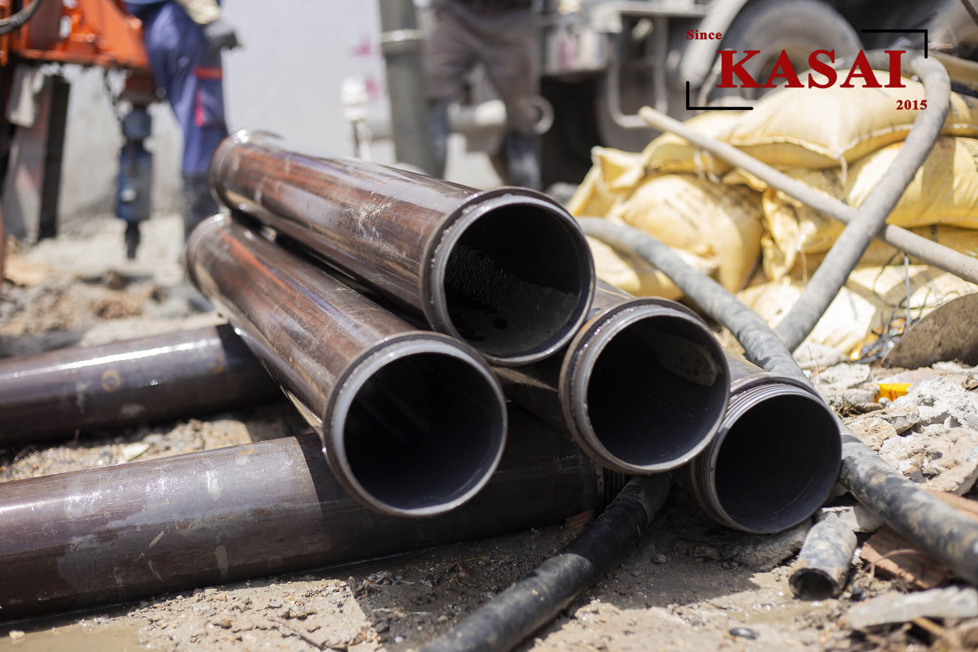 Chuẩn bị nguyên liệu đổ bê tông cọc khoan nhồi