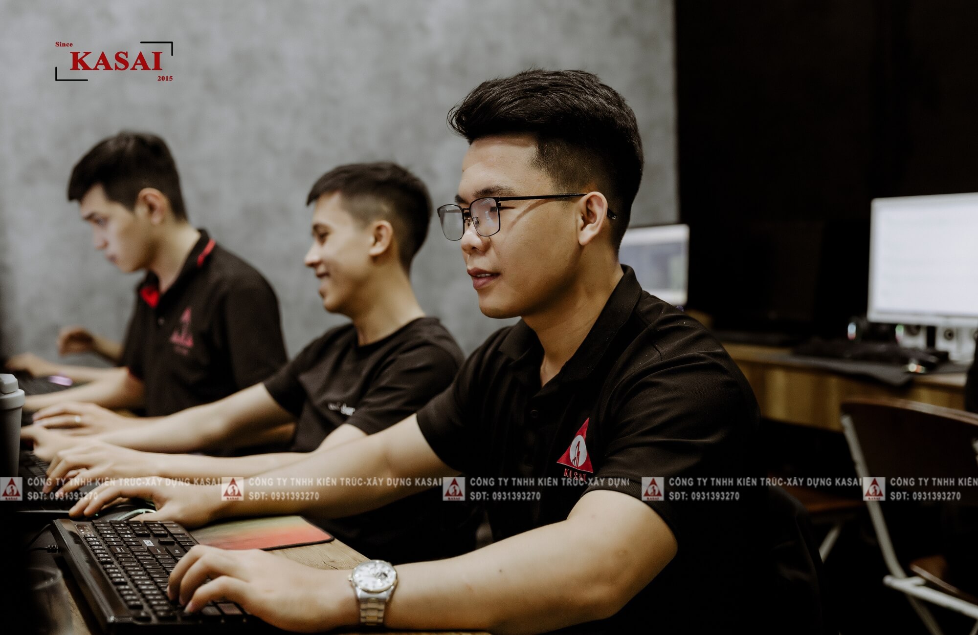 Nhân viên thiết kế nhà KASAI