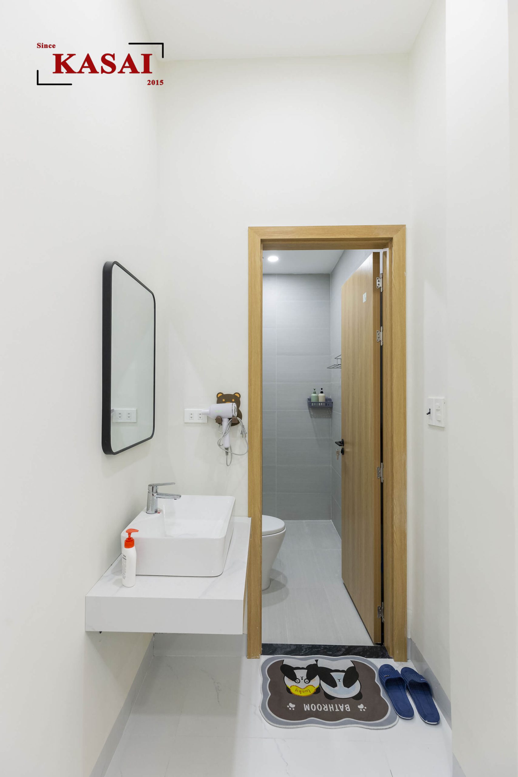 Phòng WC nhà 2 tầng hiện đại tại Đà Nẵng