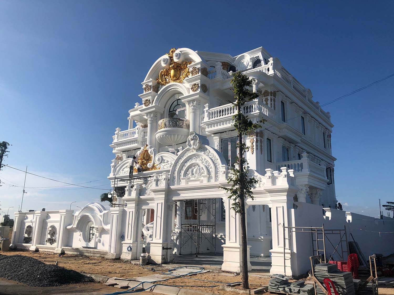 Biệt thự tân cổ điển đẳng cấp Biệt thự tân cổ điển đẳng cấp