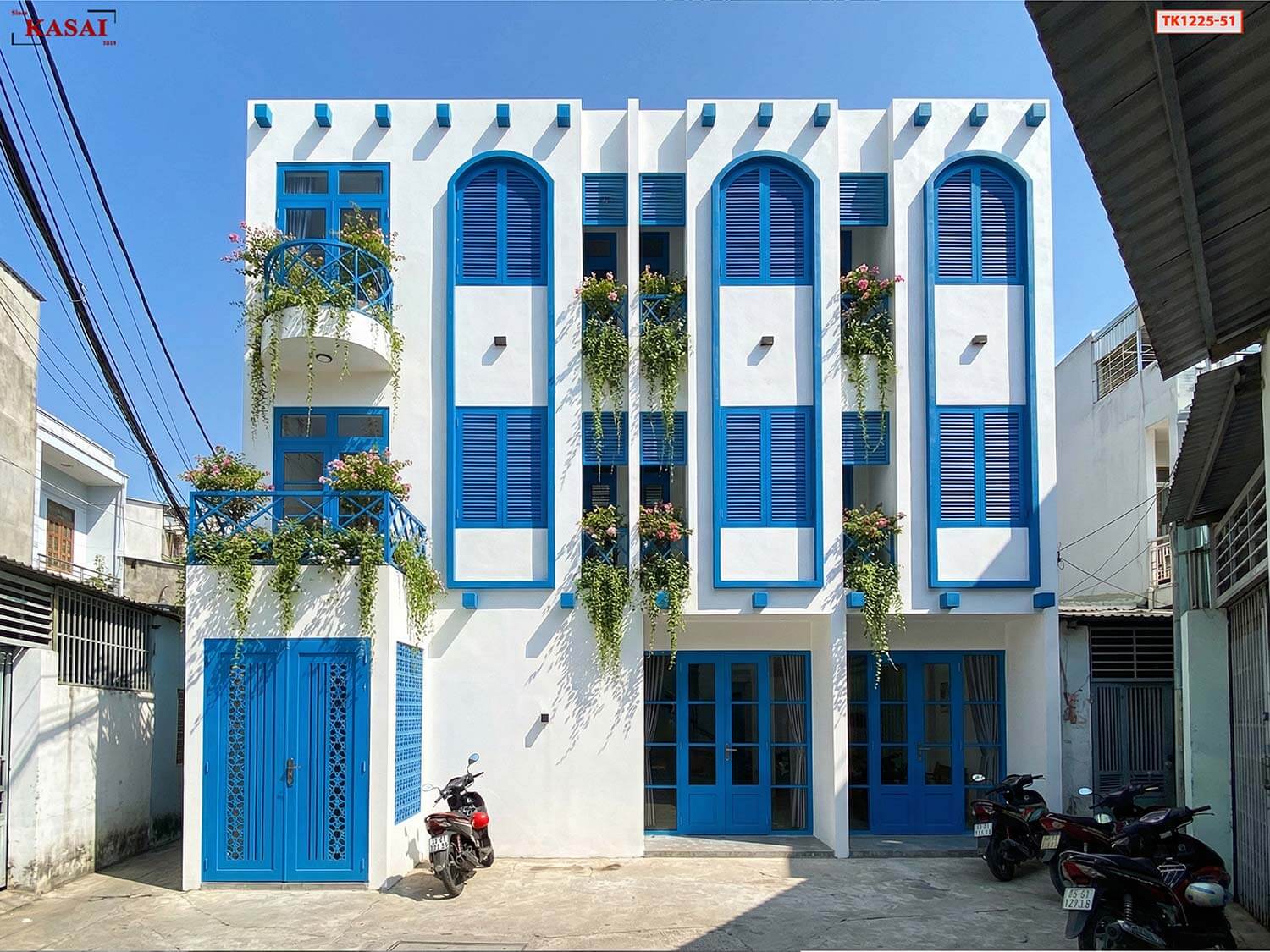 Căn hộ trắng xanh phong cách Santorini