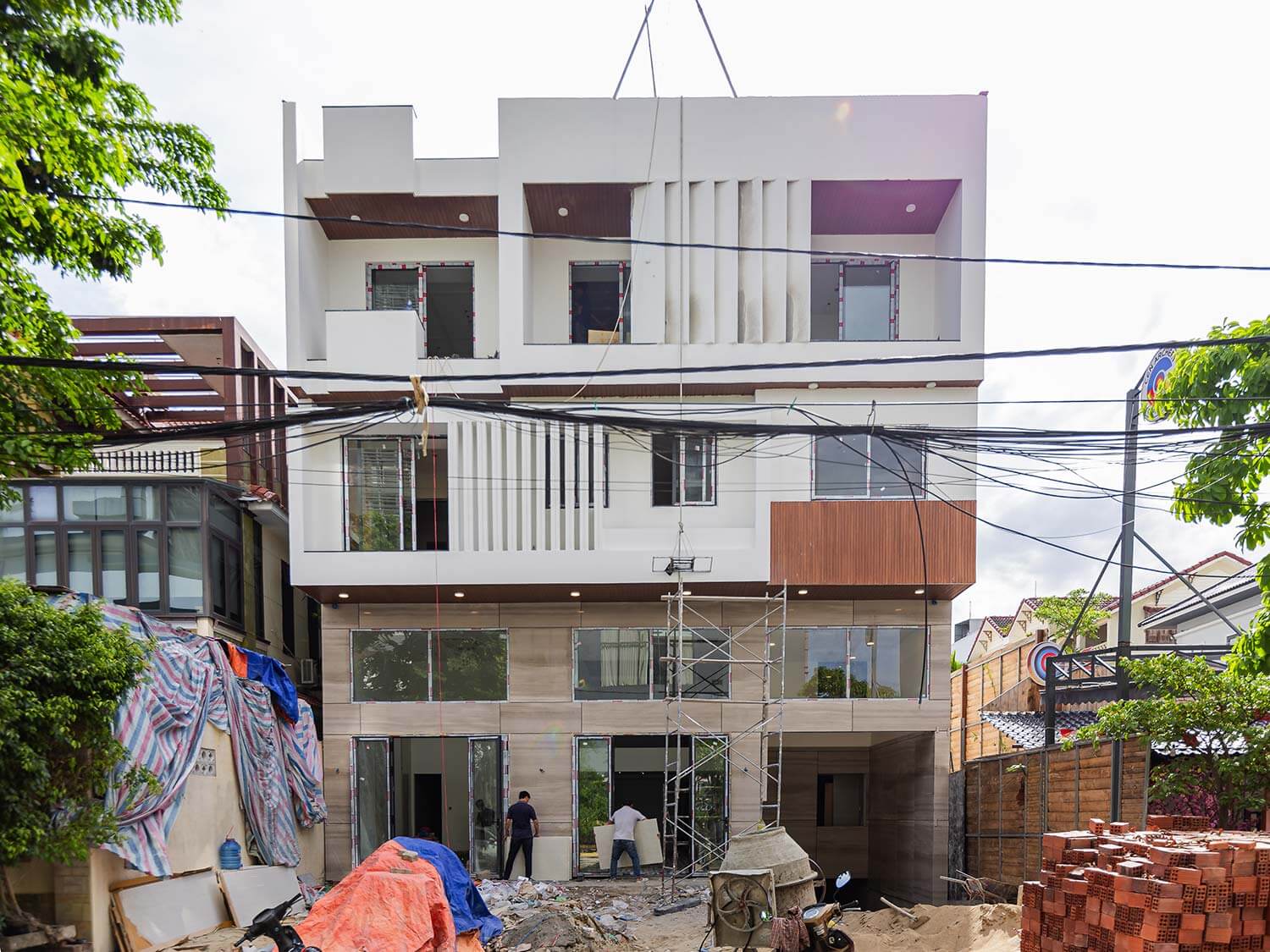 Nhật ký thi công ngày cận Tết