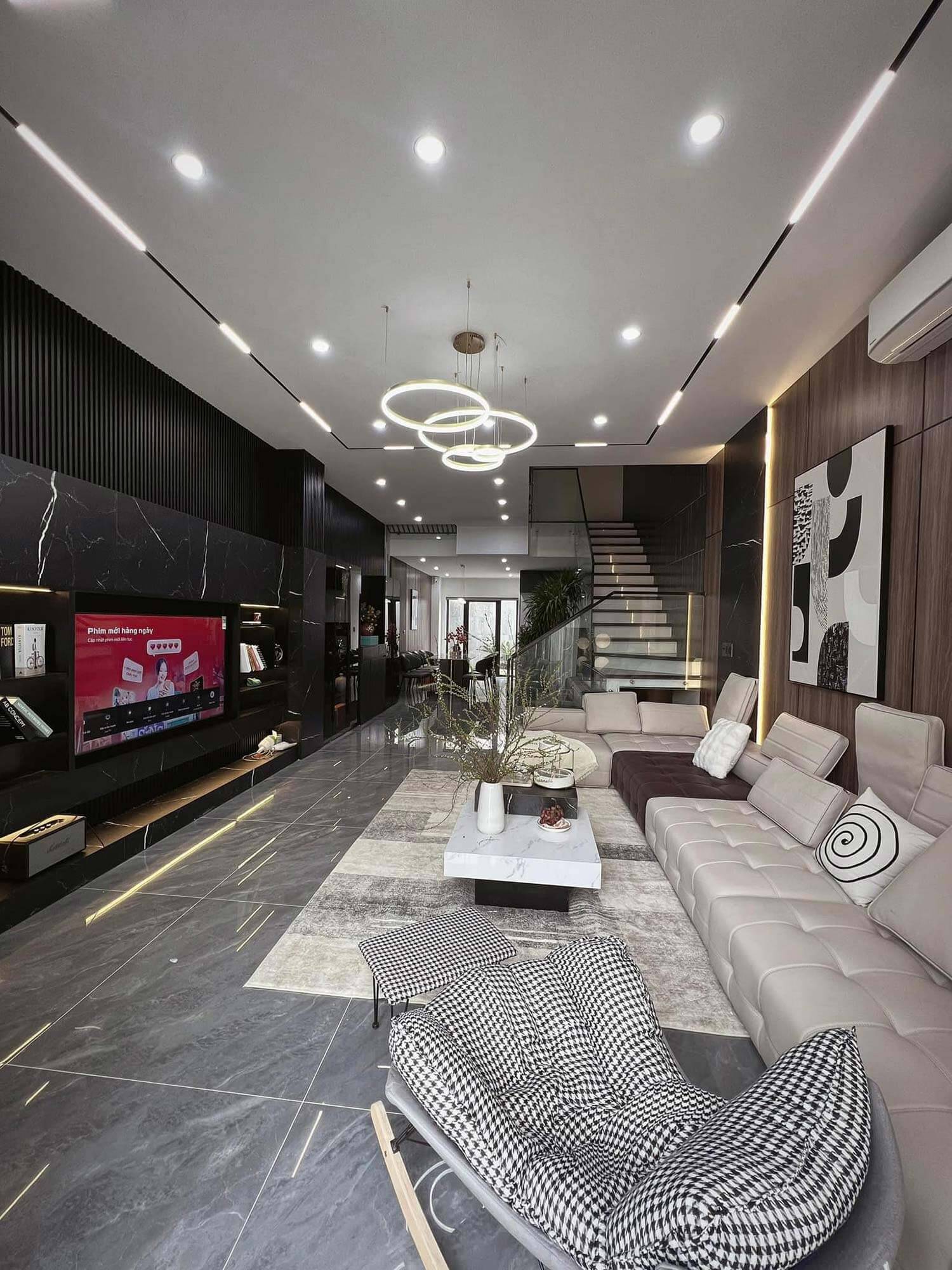 Phòng bếp Quỳnh House