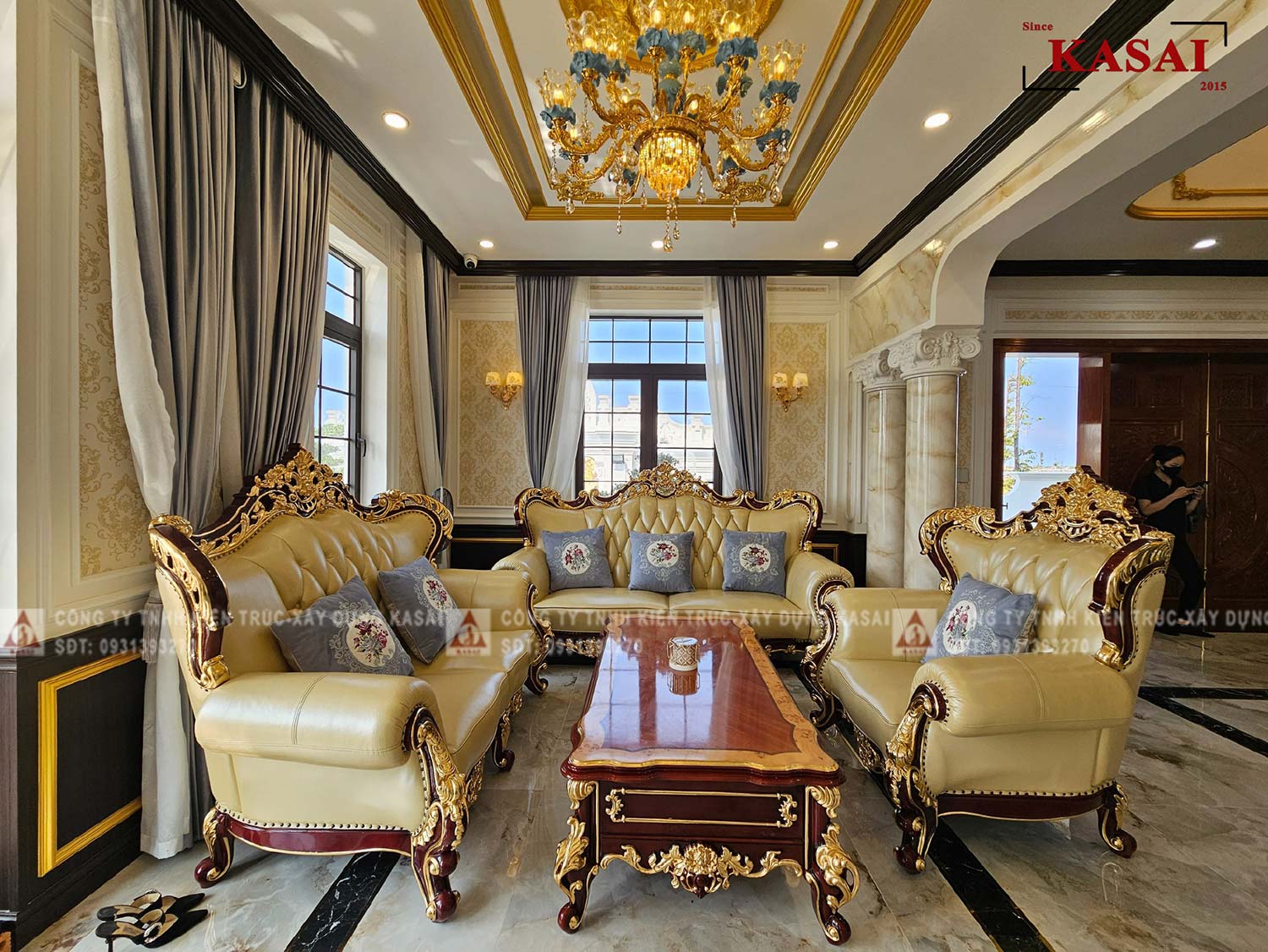 Phòng khách biệt thự tân cổ điển đẳng cấp