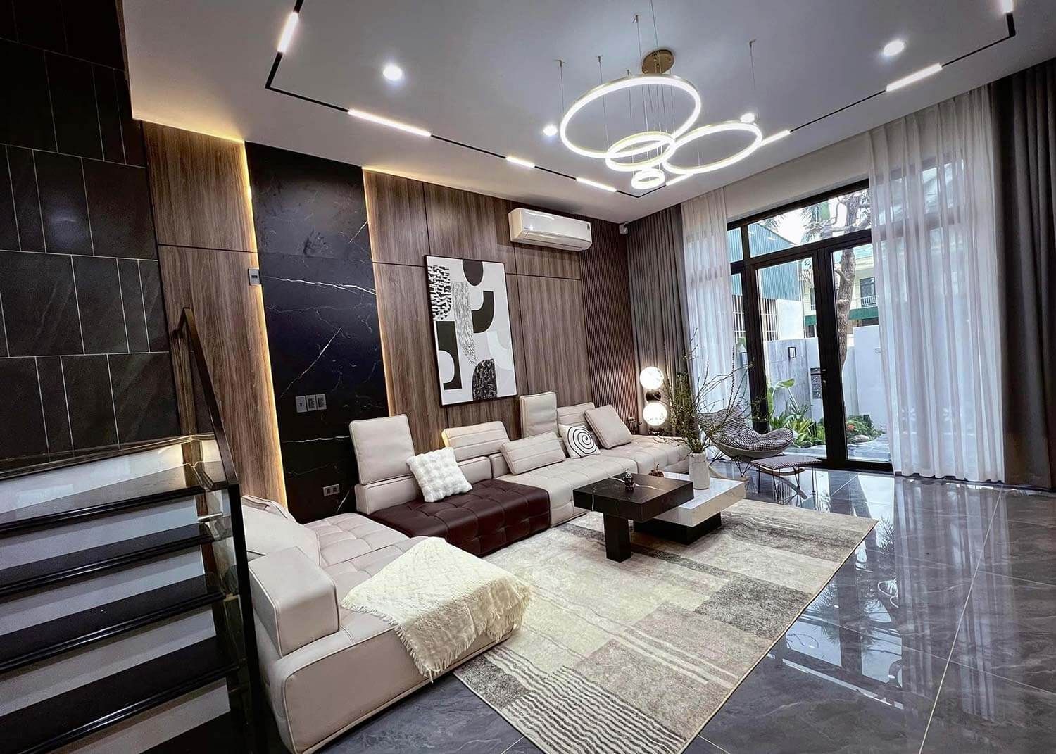 Phòng khách Quỳnh House