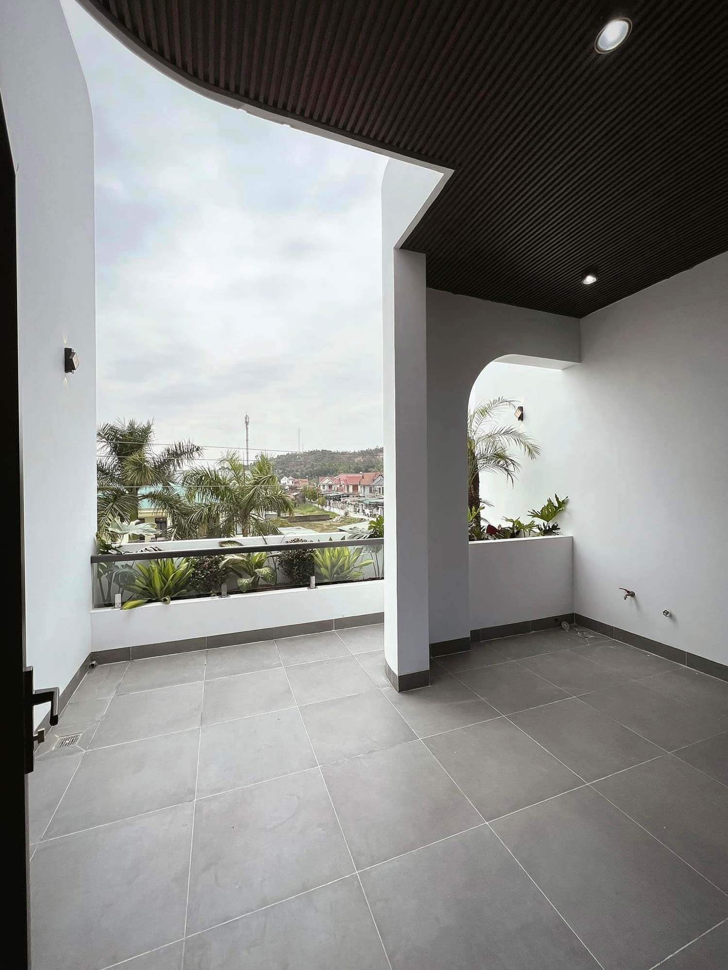 Sân thượng Quỳnh House